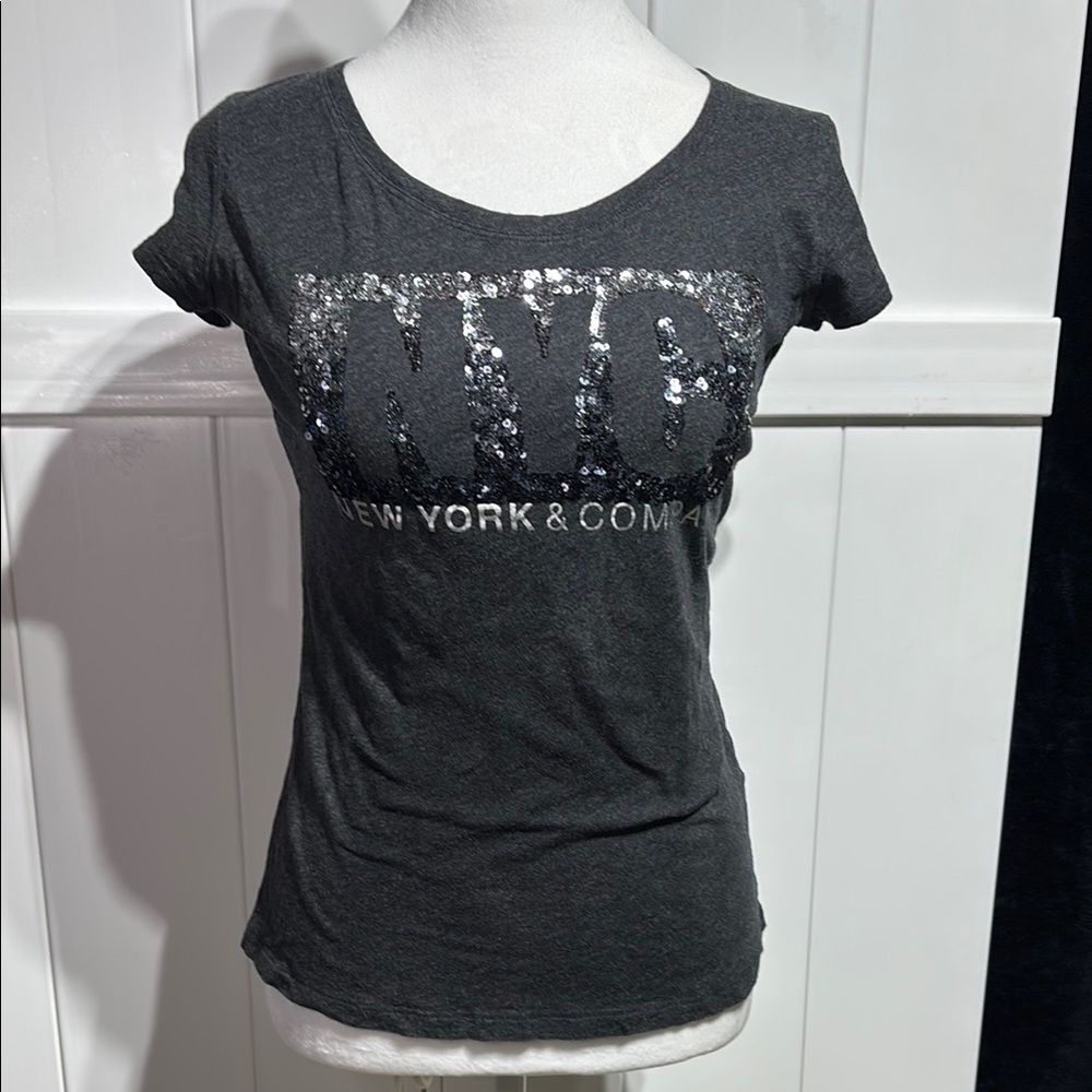 New York & Company black short sleeve shirt with sequins